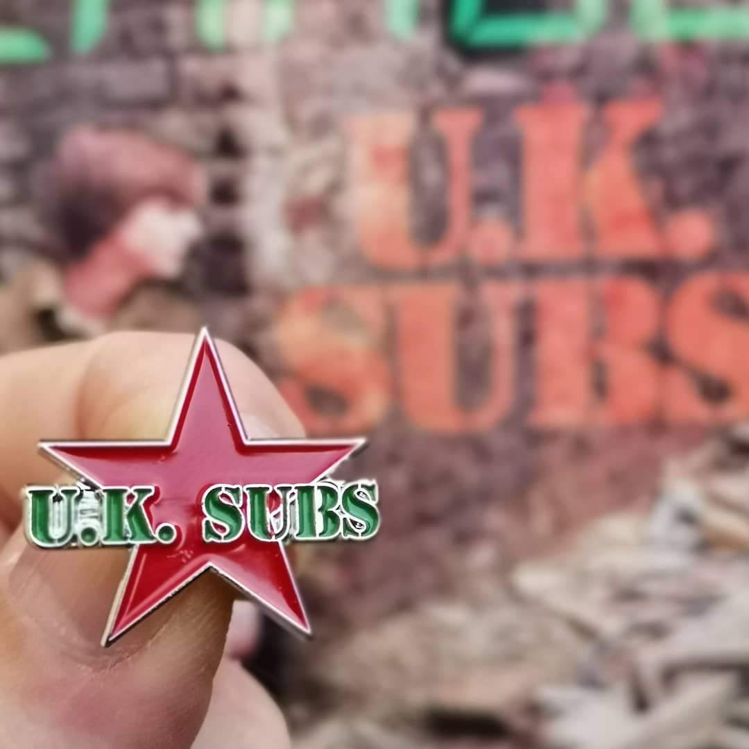 UK SUBS RED STAR