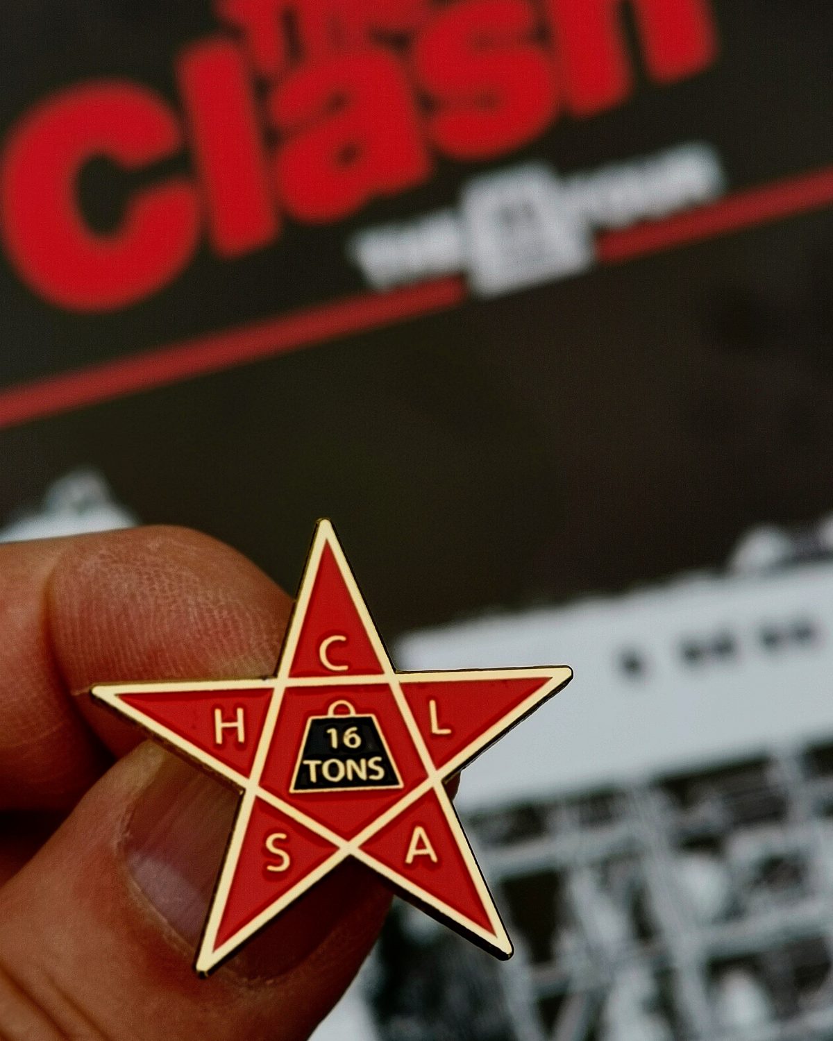 Clash 16 TONS