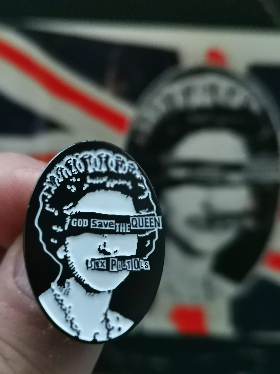 Sex Pistols GOD SAVE THE QUEEN