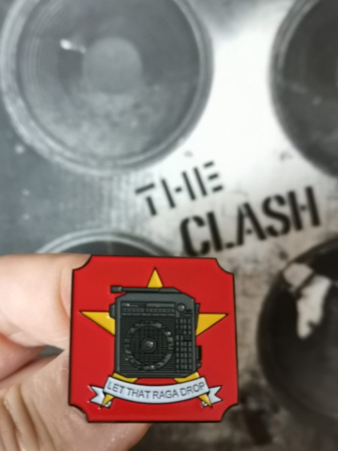Clash LET THAT RAGA DROP