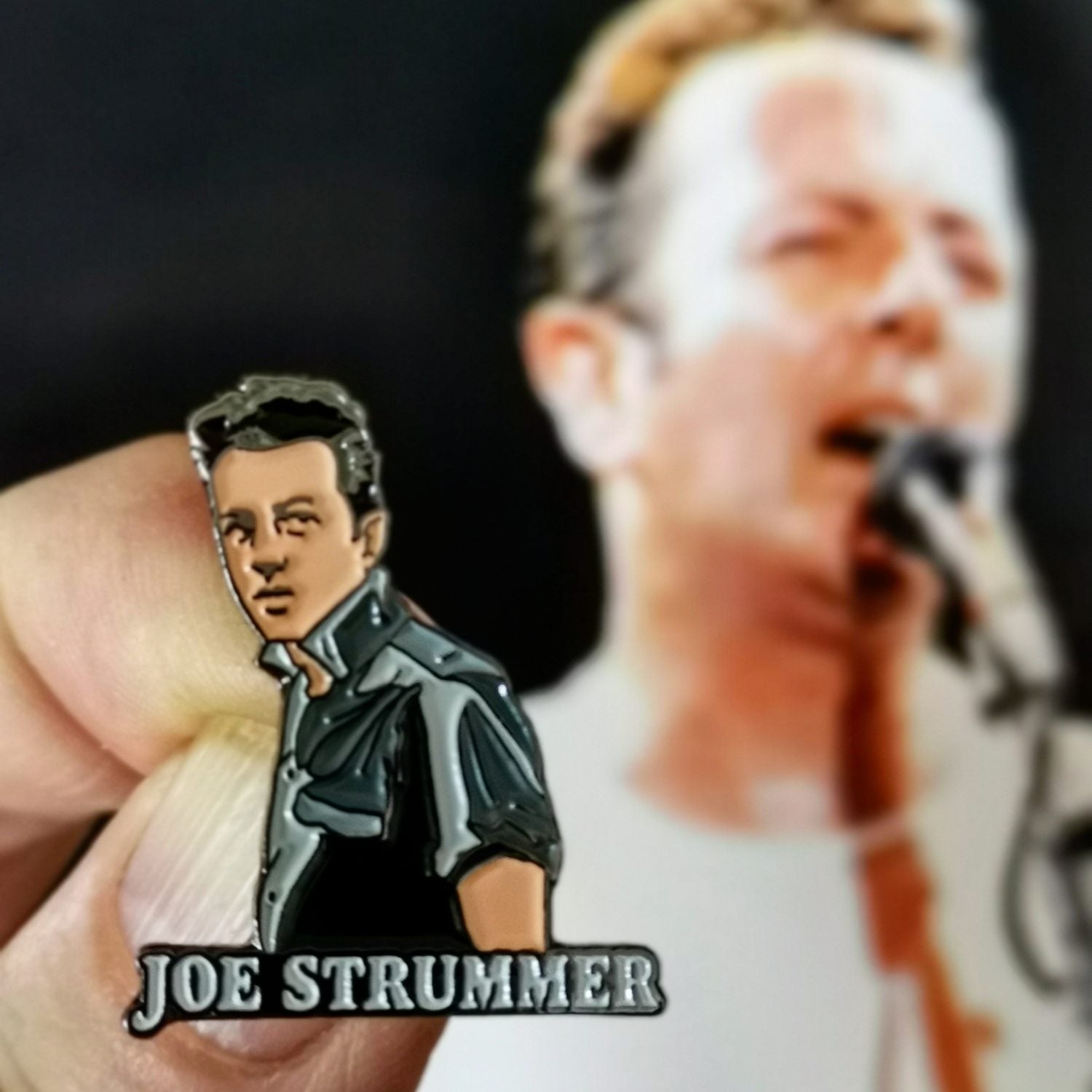 Clash JOE STRUMMER